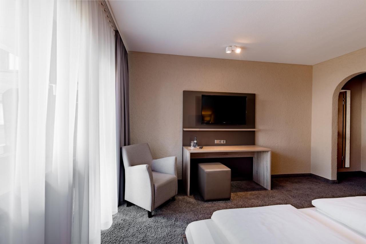 Hotel & Restaurant Becher Donzdorf Экстерьер фото